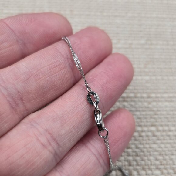 18 Inch Sterling Silver Several Small Genuine Diamonds Heart Necklace A6365 - Picture 6 of 8